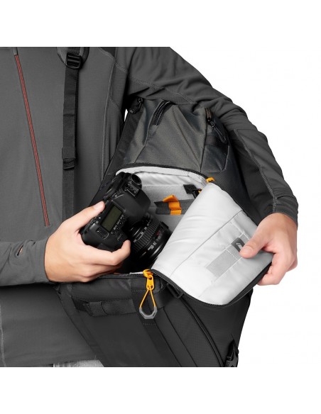 MOCHILA FASTPACK PRO BP 250 AW III LOWEPRO - LP37331-PWW